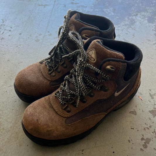 00s ACG Nike Boots